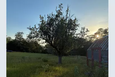 2933 County Road 457, Thorndale, TX 76577 - Photo 15