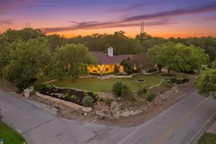 213 El Rio Dr, Lakeway, TX 78734 - Photo 37