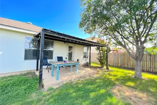 2204 Brewers Pl, Taylor, TX 76574 - Photo 25