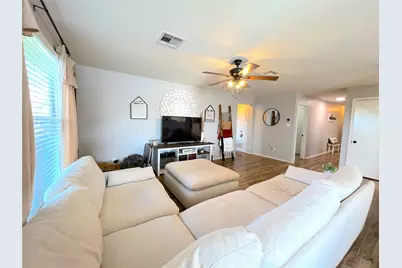 2204 Brewers Place, Taylor, TX 76574 - Photo 13