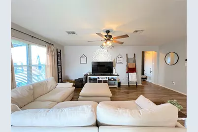 2204 Brewers Place, Taylor, TX 76574 - Photo 7