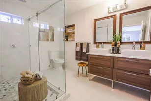 407 W Odell St, Austin, TX 78752 - Photo 15