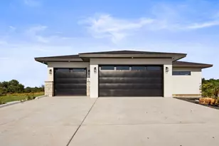 583 Comanche Rdg, Round Mountain, TX 78663 - Photo 23