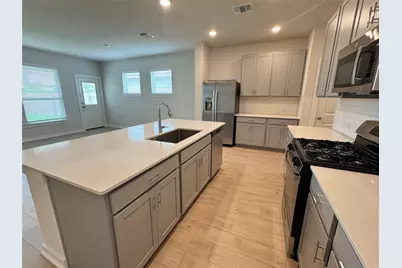 101 Hereford Loop, Hutto, TX 78634 - Photo 7