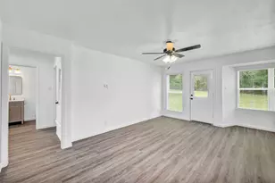 6506 King George Dr, Austin, TX 78745 - Photo 7