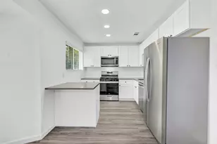 6506 King George Dr, Austin, TX 78745 - Photo 15