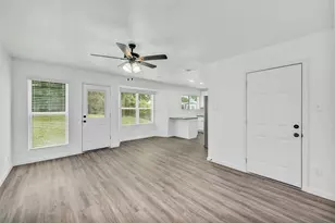 6506 King George Dr, Austin, TX 78745 - Photo 5