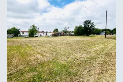 Tbd West 1st St Street, Cameron, TX 76520 - Photo 1