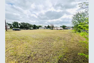 Tbd West 1st St Street, Cameron, TX 76520 - Photo 3