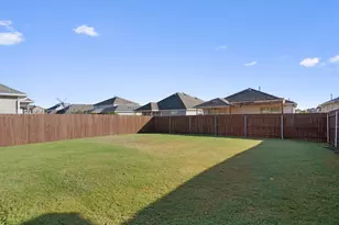 600 Hugenot Wy, Georgetown, TX 78626 - Photo 23