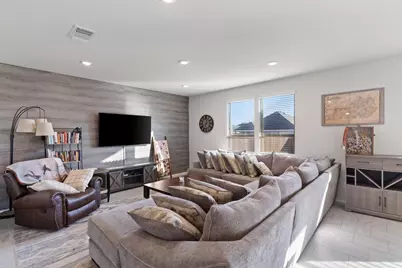 600 Hugenot Way, Georgetown, TX 78626 - Photo 5