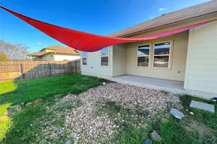 802 Mitchell Dr, Hutto, TX 78634 - Photo 23