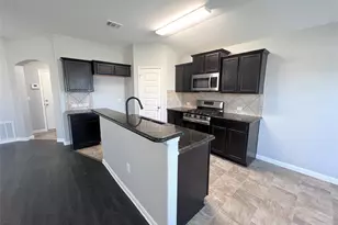 802 Mitchell Dr, Hutto, TX 78634 - Photo 7
