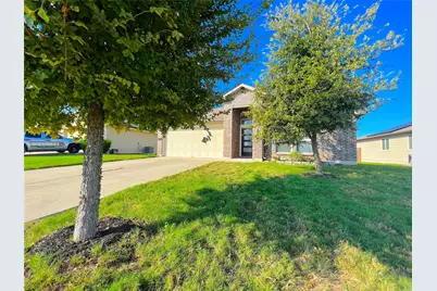 802 Mitchell Drive, Hutto, TX 78634 - Photo 3
