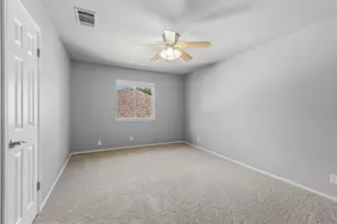2402 Sparrow Dr, Round Rock, TX 78681 - Photo 33