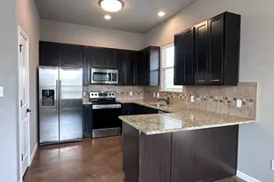 200 Mauna Kea Ln, Bastrop, TX 78602 - Photo 5