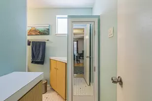 300 Crockett St, Austin, TX 78704 - Photo 13