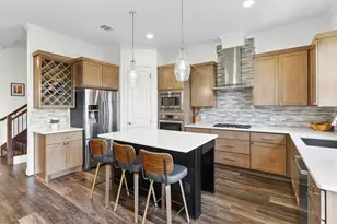 221 Adams St, Georgetown, TX 78628 - Photo 9