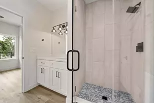 8507 Hathaway Dr, Austin, TX 78757 - Photo 23