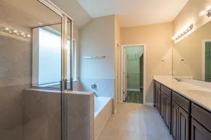 9509 Sydney Marilyn Ln, Austin, TX 78748 - Photo 17