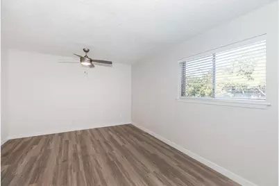 4415 Avenue B #205, Austin, TX 78751 - Photo 5