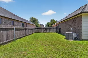 1005 Lonesome Lilly Way, Pflugerville, TX 78660 - Photo 23