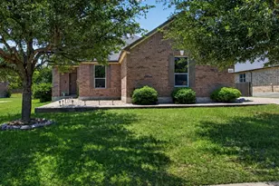 1005 Lonesome Lilly Way, Pflugerville, TX 78660 - Photo 1