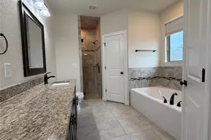 206 Fairway Cir, Point Venture, TX 78645 - Photo 11