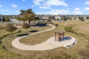 908 Knowles Dr, Hutto, TX 78634 - Photo 35