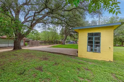 3809 Maplewood Avenue #A, Austin, TX 78722 - Photo 17
