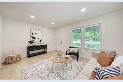 1500 Fairfield Drive, Austin, TX 78757 - Photo 13