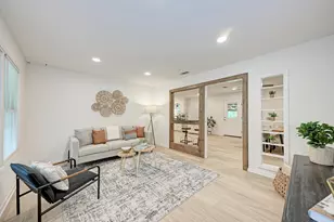 1500 Fairfield Dr, Austin, TX 78757 - Photo 11