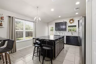 1617 Sunflower St, Lockhart, TX 78644 - Photo 11