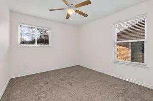 2016 Nevada St, San Marcos, TX 78666 - Photo 19