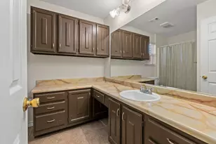 2016 Nevada St, San Marcos, TX 78666 - Photo 15