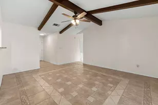 2016 Nevada St, San Marcos, TX 78666 - Photo 5