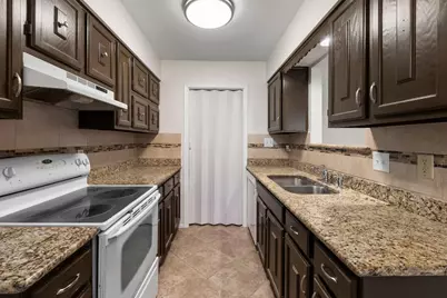 2016 Nevada Street, San Marcos, TX 78666 - Photo 11