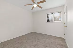 2016 Nevada St, San Marcos, TX 78666 - Photo 17