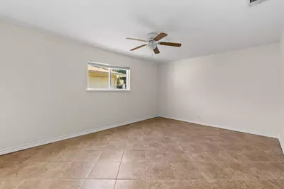 2016 Nevada Street, San Marcos, TX 78666 - Photo 13