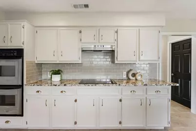 1203 Saint Williams Avenue, Round Rock, TX 78681 - Photo 13