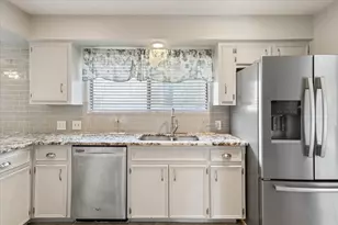 1203 St Williams Ave, Round Rock, TX 78681 - Photo 13