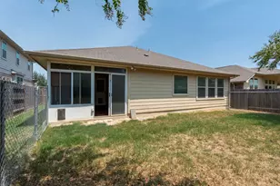 322 Strawberry Blonde Dr, Buda, TX 78610 - Photo 35