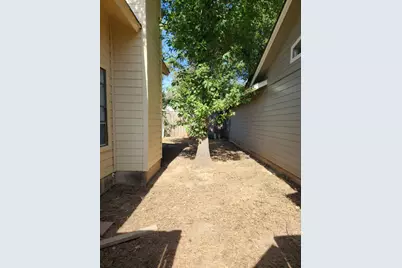 13011 Irby Pass, Austin, TX 78729 - Photo 17