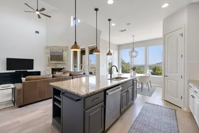 405 Baldovino Skyway, Lakeway, TX 78738 - Photo 13