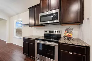 152 Beth Ann Loop, Taylor, TX 76574 - Photo 9