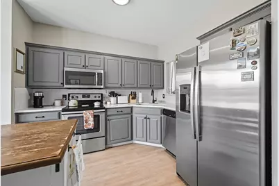 10312 Nelson Drive, Benbrook, TX 76126 - Photo 5