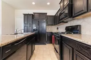 1001 Zodiac Ln, Round Rock, TX 78665 - Photo 11