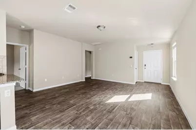 910 Comal Run, Hutto, TX 78634 - Photo 9