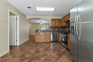 216 Fall Creek Dr, Kyle, TX 78640 - Photo 3