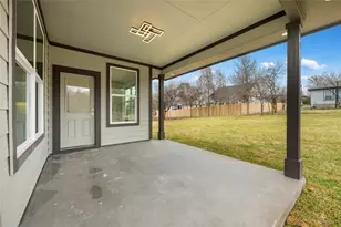 144 Waimanalo Ln, Bastrop, TX 78602 - Photo 21